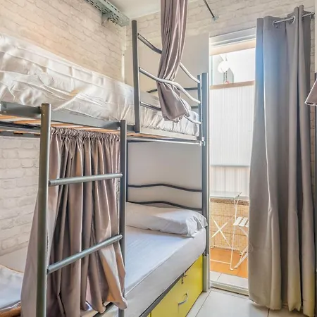 Casa Barcelo Camp Nou Barcelona * L'Hospitalet de Llobregat