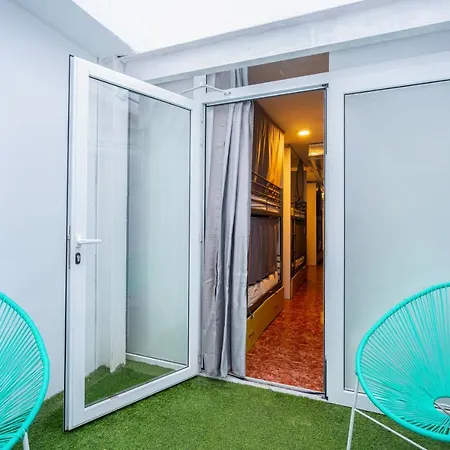 Casa Barcelo Camp Nou Barcelona * L'Hospitalet de Llobregat
