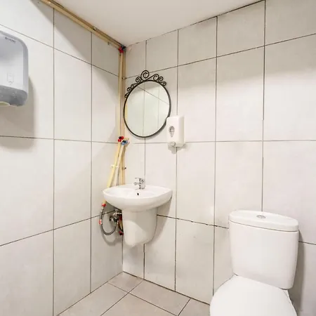 Hostel Casa Barcelo Camp Nou Barcelona L'Hospitalet de Llobregat