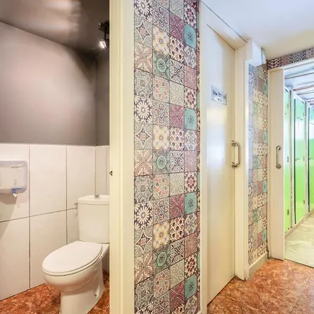 Casa Barcelo Camp Nou Barcelona Hostel L'Hospitalet de Llobregat