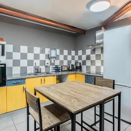 Hostel Casa Barcelo Camp Nou Barcelona L'Hospitalet de Llobregat