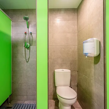 Hostel Casa Barcelo Camp Nou Barcelona